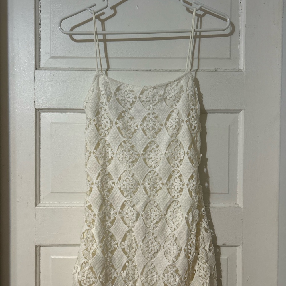 SHEIN Cream Lace Detail Garment